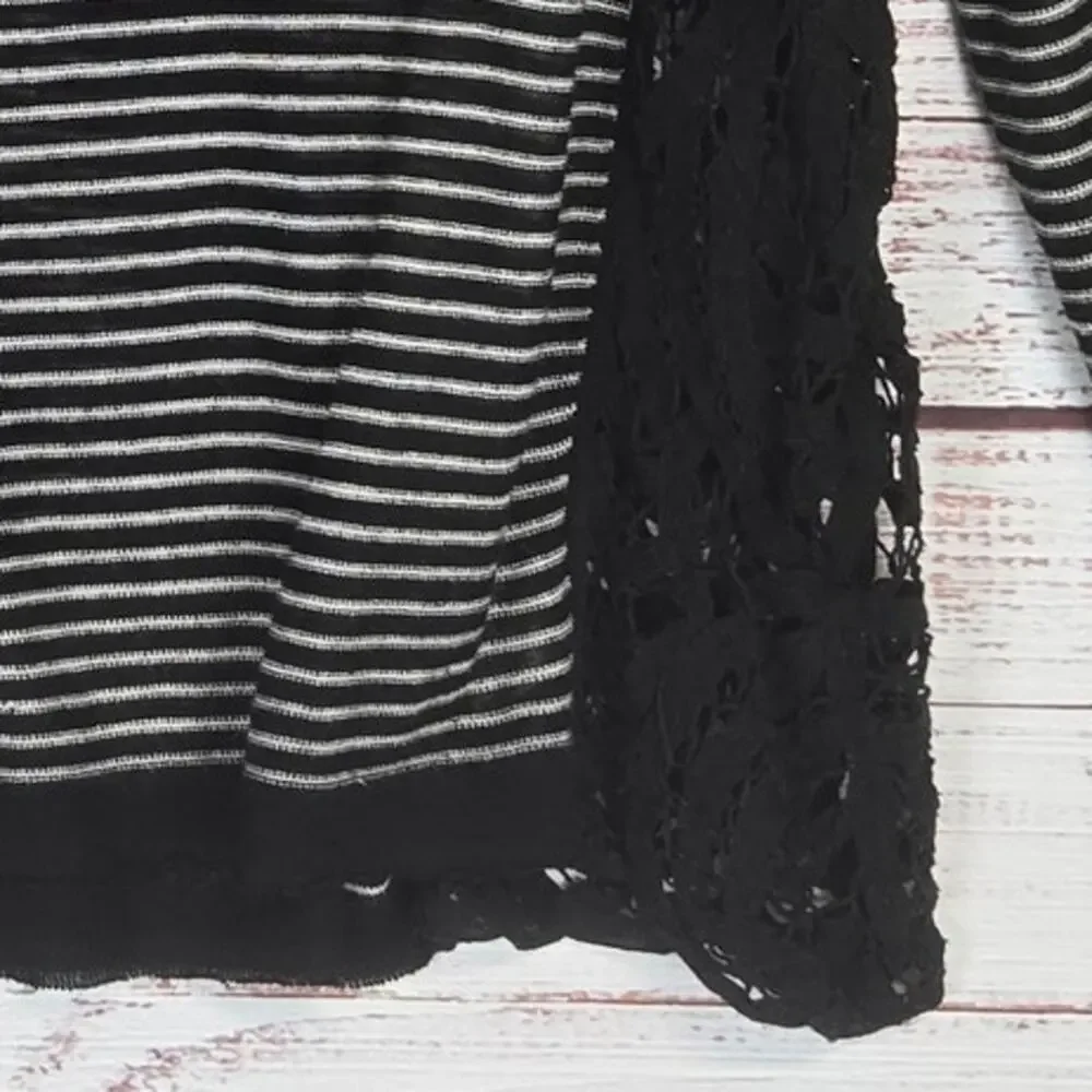 Free People Love Me Do Black Stripe Top XS Linen Crochet Lace Trim Relaxed Boho